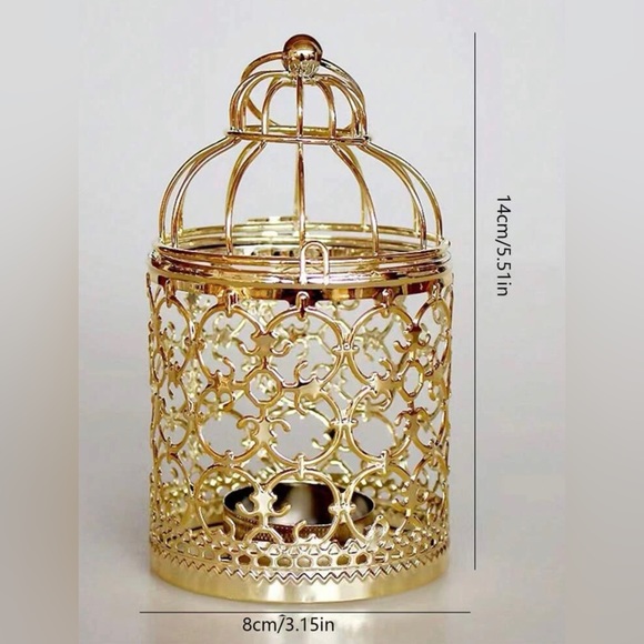 Cage design candle holder gold hollow design - Picture 3 of 3